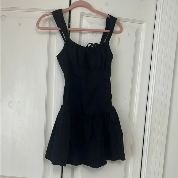 Aritzia strudel black poplin dress size XS - Picture 2 of 5
